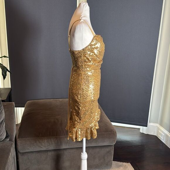 Women’s Gold Sequined Short Homecoming Dress Ruffle Hem Corset Back Size 2 NEW - Picture 4 of 14